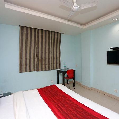 Oyo 6596 Hotel Flight Path New Delhi Exteriör bild